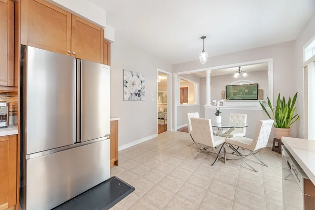150 Fairwood Circle, Brampton - photo 34