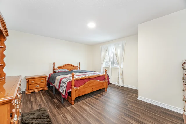 150 Fairwood Circle, Brampton - photo 42