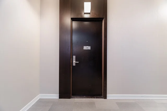#408-60 Absolute Avenue, Mississauga - photo 6