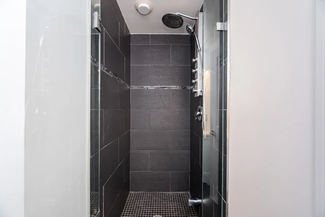 #408-60 Absolute Avenue, Mississauga - photo 29