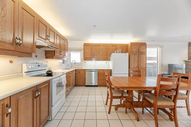 11 Greenmount Road, Etobicoke - photo 16