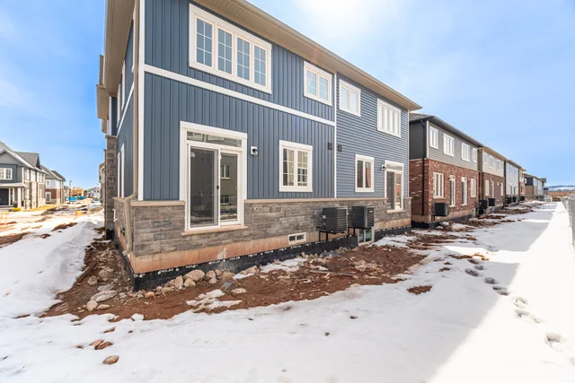 51 Brown Street, Erin - photo 32