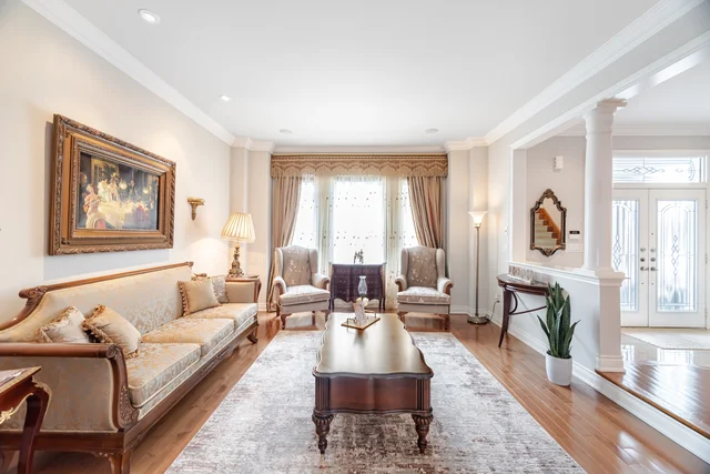 2518 Hemmford Drive, Oakville - photo 6