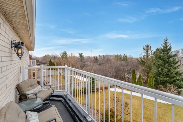2518 Hemmford Drive, Oakville - photo 22