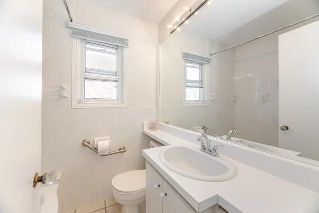 21 Acorn Avenue, Etobicoke - photo 19