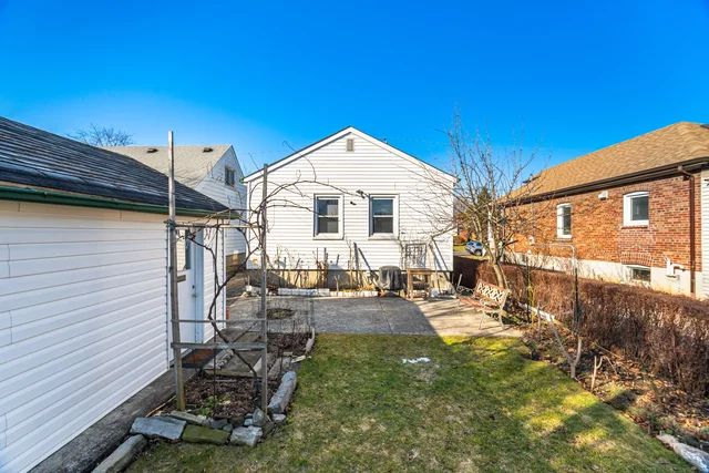 21 Acorn Avenue, Etobicoke - photo 40