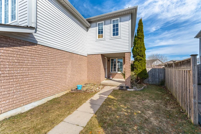 75 Heritage Court, Barrie - photo 5