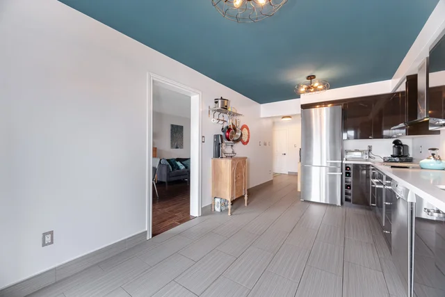 75 Heritage Court, Barrie - photo 18