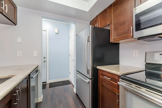 #107-55 Bristol Road East, Mississauga - photo 11