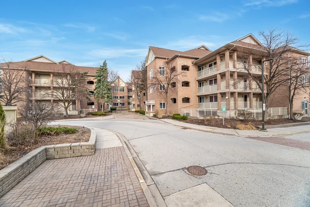 #107-55 Bristol Road East, Mississauga - photo 21