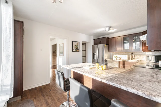 #223-580 Mary Street East, Whitby - photo 12