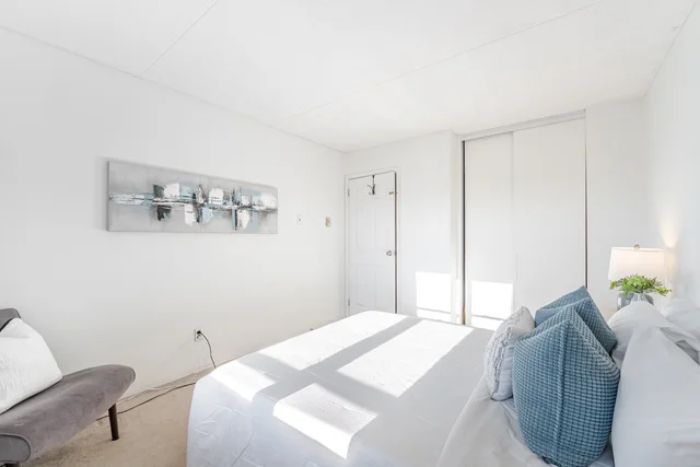#223-580 Mary Street East, Whitby - photo 32