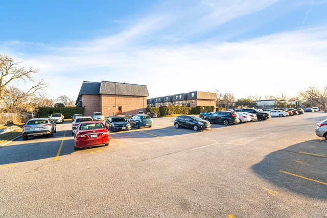 #223-580 Mary Street East, Whitby - photo 38