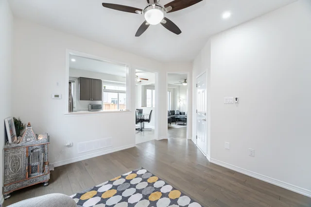 117 Longboat Run West, Brantford - photo 10
