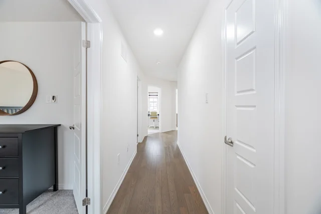 117 Longboat Run West, Brantford - photo 31