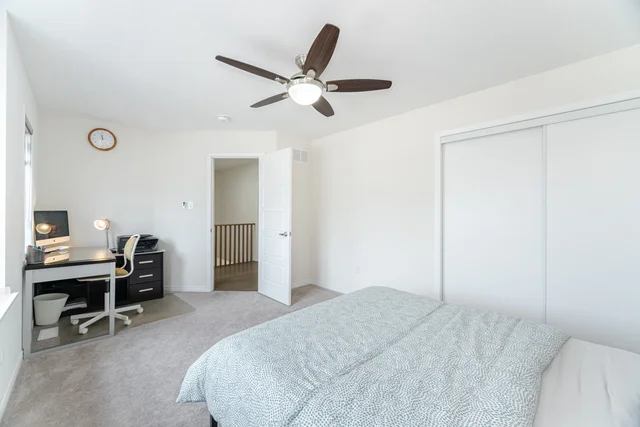 117 Longboat Run West, Brantford - photo 33