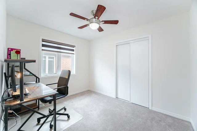 117 Longboat Run West, Brantford - photo 34