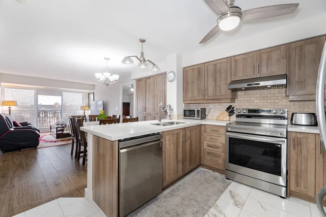 #403-8026 Kipling Avenue, Woodbridge - photo 11