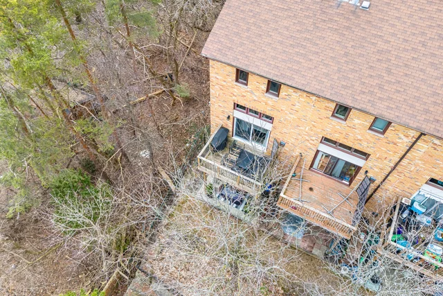 47 Old Firehall Lane, Woodbridge - photo 54