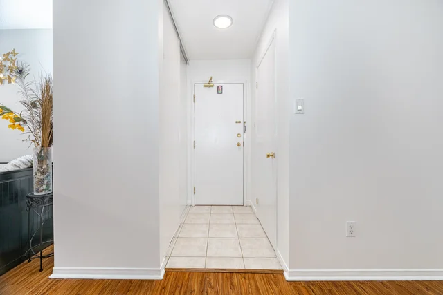 #212-211A Forum Drive, Mississauga - photo 4