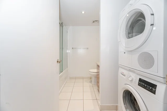 #605-22 Wellesley Street East, Toronto - photo 22