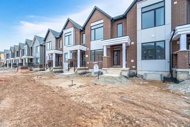 3242 Sixth Line, Oakville - photo 3