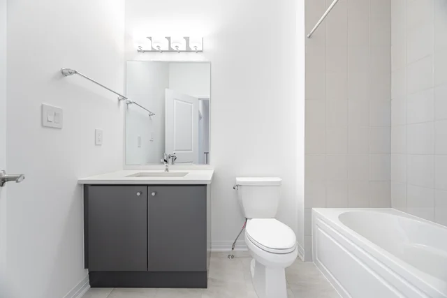 3242 Sixth Line, Oakville - photo 35