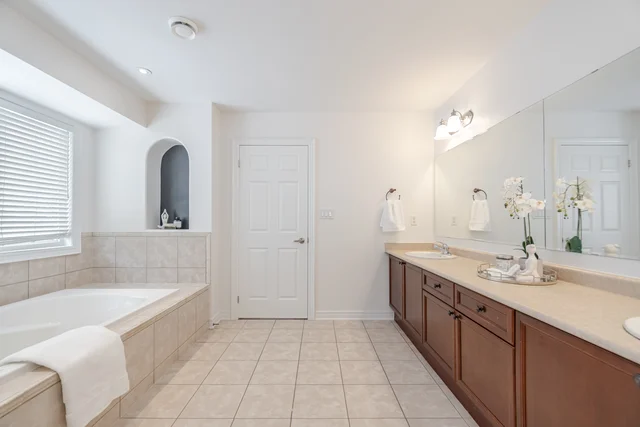 720 Reece Court, Milton - photo 41