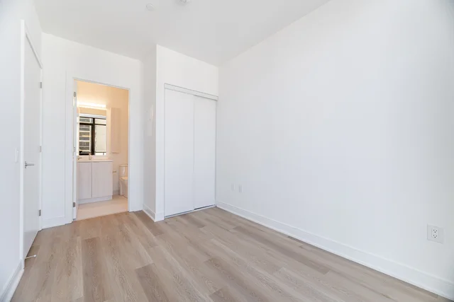 #712-86 Dundas Street West, Mississauga - photo 20