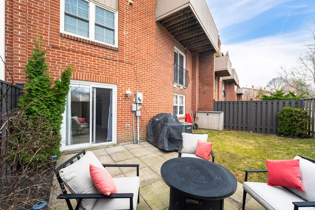 #190-1951 Rathburn Road East, Mississauga - photo 38