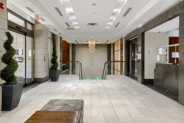 #2310-310 Burnhamthorpe Road West, Mississauga - photo 8