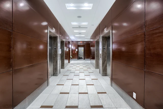 #2310-310 Burnhamthorpe Road West, Mississauga - photo 9