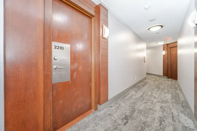 #2310-310 Burnhamthorpe Road West, Mississauga - photo 10