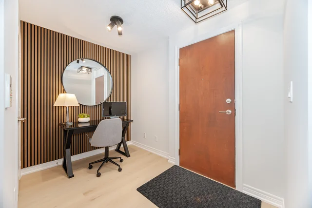 #2310-310 Burnhamthorpe Road West, Mississauga - photo 11