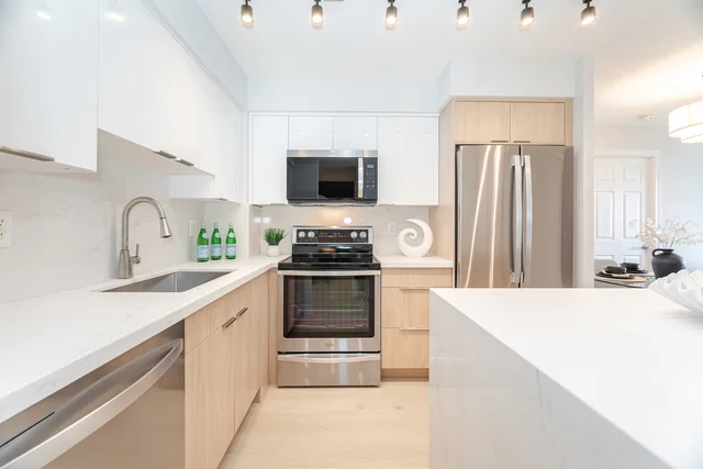 #2310-310 Burnhamthorpe Road West, Mississauga - photo 18