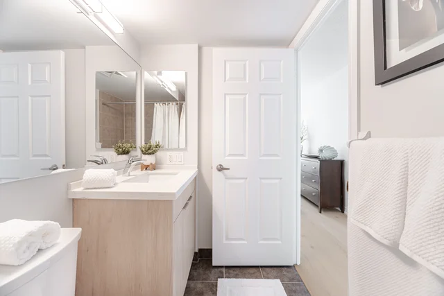 #2310-310 Burnhamthorpe Road West, Mississauga - photo 29
