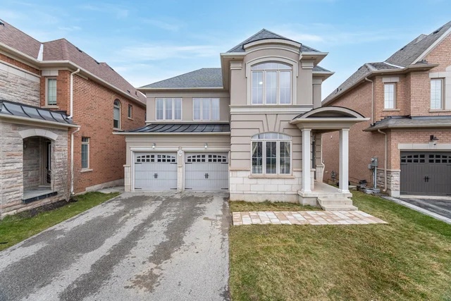 38 Junetown Circle, Brampton - photo 1