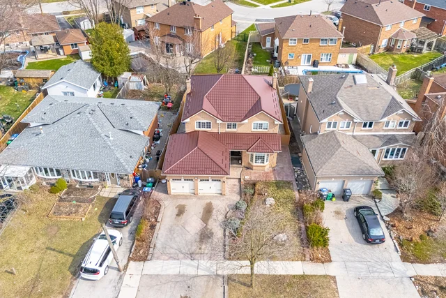 47 Burgby Avenue, Brampton - photo 1