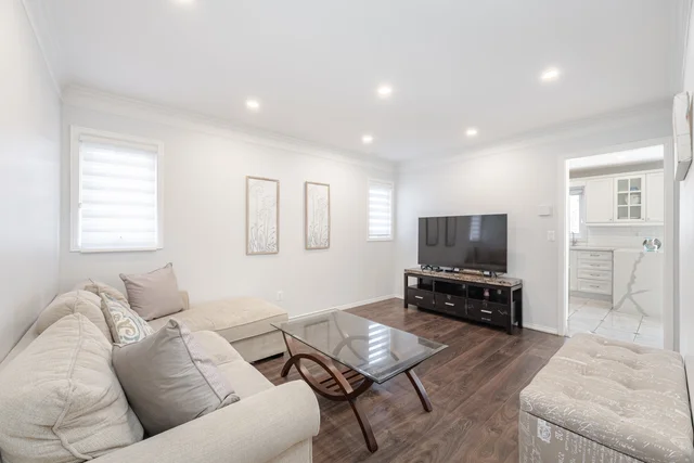 47 Burgby Avenue, Brampton - photo 35