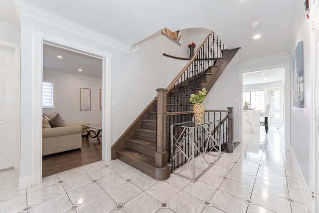 47 Burgby Avenue, Brampton - photo 37