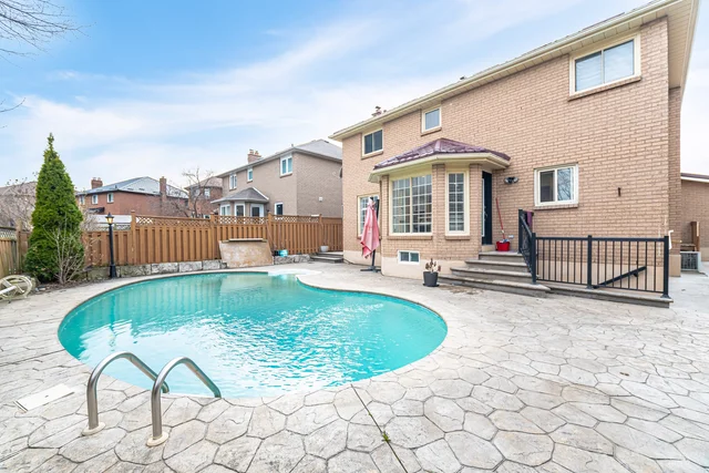 47 Burgby Avenue, Brampton - photo 75