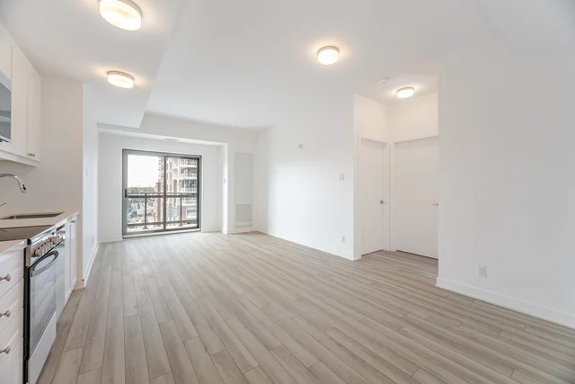 #601-55 Clarington Boulevard, Bowmanville - photo 7