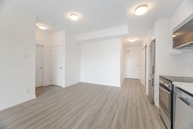 #601-55 Clarington Boulevard, Bowmanville - photo 8