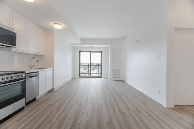 #601-55 Clarington Boulevard, Bowmanville - photo 14