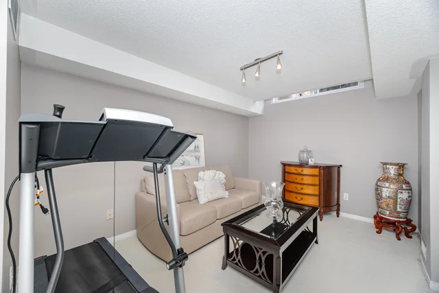 69 Evelyn Buck Lane, Aurora - photo 31