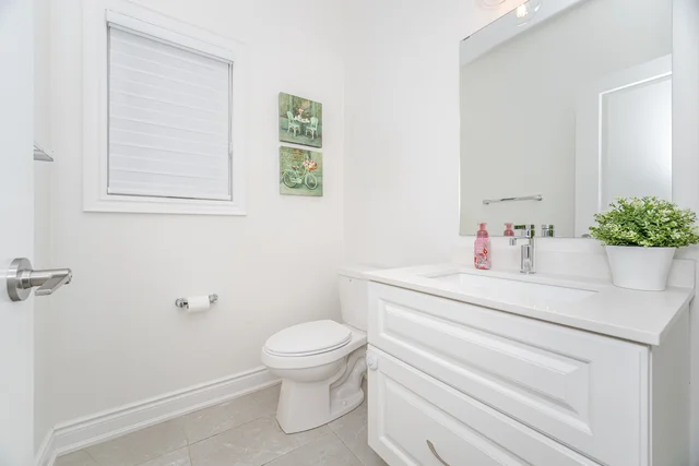 112 Bartram Crescent, Bradford - photo 26