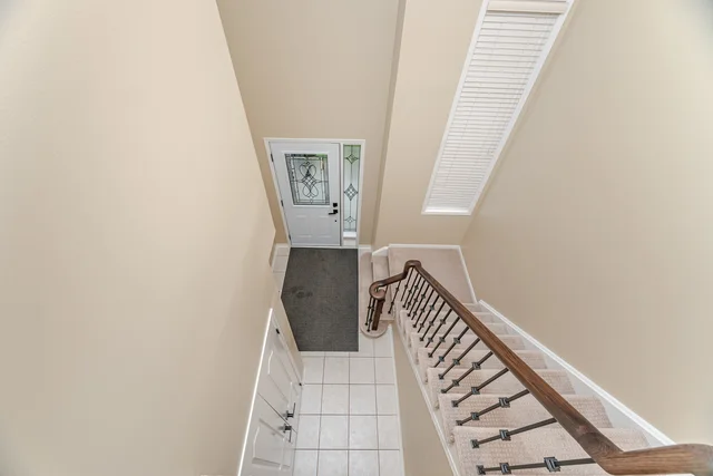 363 Edenbrook Hill Drive, Brampton - photo 8