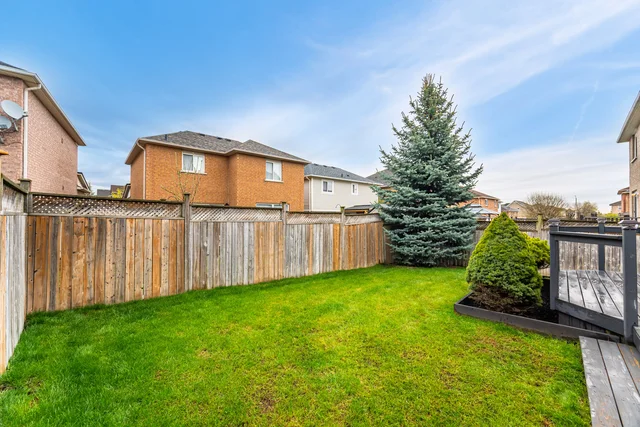 363 Edenbrook Hill Drive, Brampton - photo 45