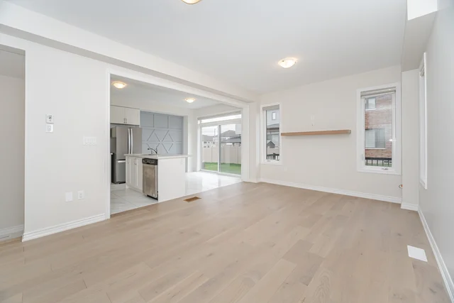50 Prudhoe Terrace, Barrie - photo 11