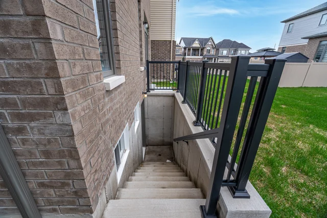 50 Prudhoe Terrace, Barrie - photo 34